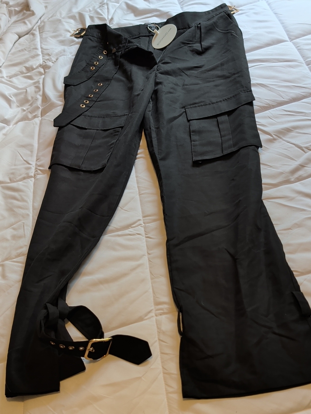 Boohoo Black Wide-Leg Cargo Pants with Buckle Straps